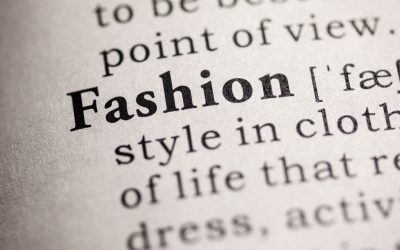 La mode : entre tendances et identité, décryptage d’un phénomène incontournable